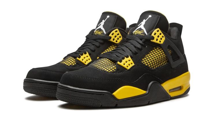 Jordan 4 "Thunder" ⚡