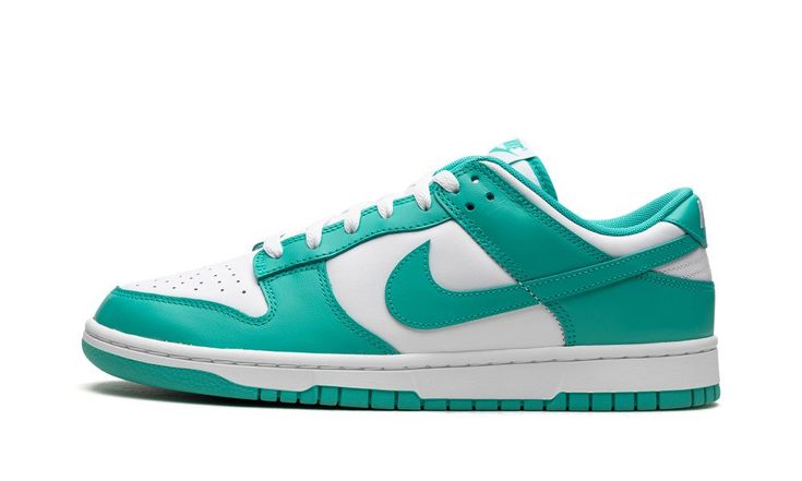 Dunk Low "Clear Jade" 🐍