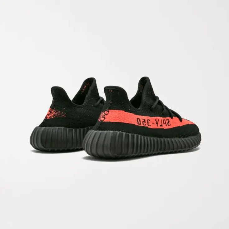 Yeezy 350 "Core Black Red" ❤️